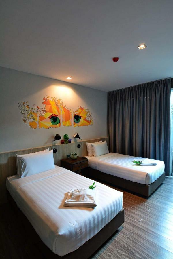 Lana Beds & Space Chiang Mai Exterior foto