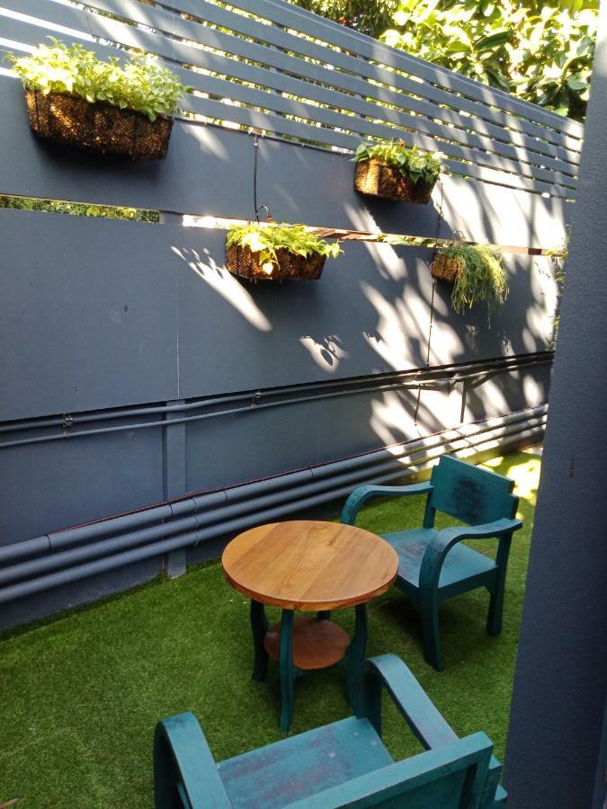 Lana Beds & Space Chiang Mai Exterior foto